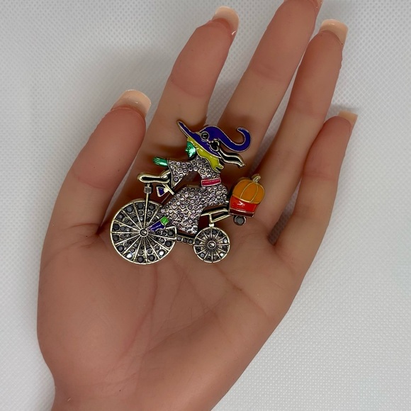 Whimsical Witch Riding Bicycle Pumpkin Crystal Brooch Pin - Picture 4 of 7